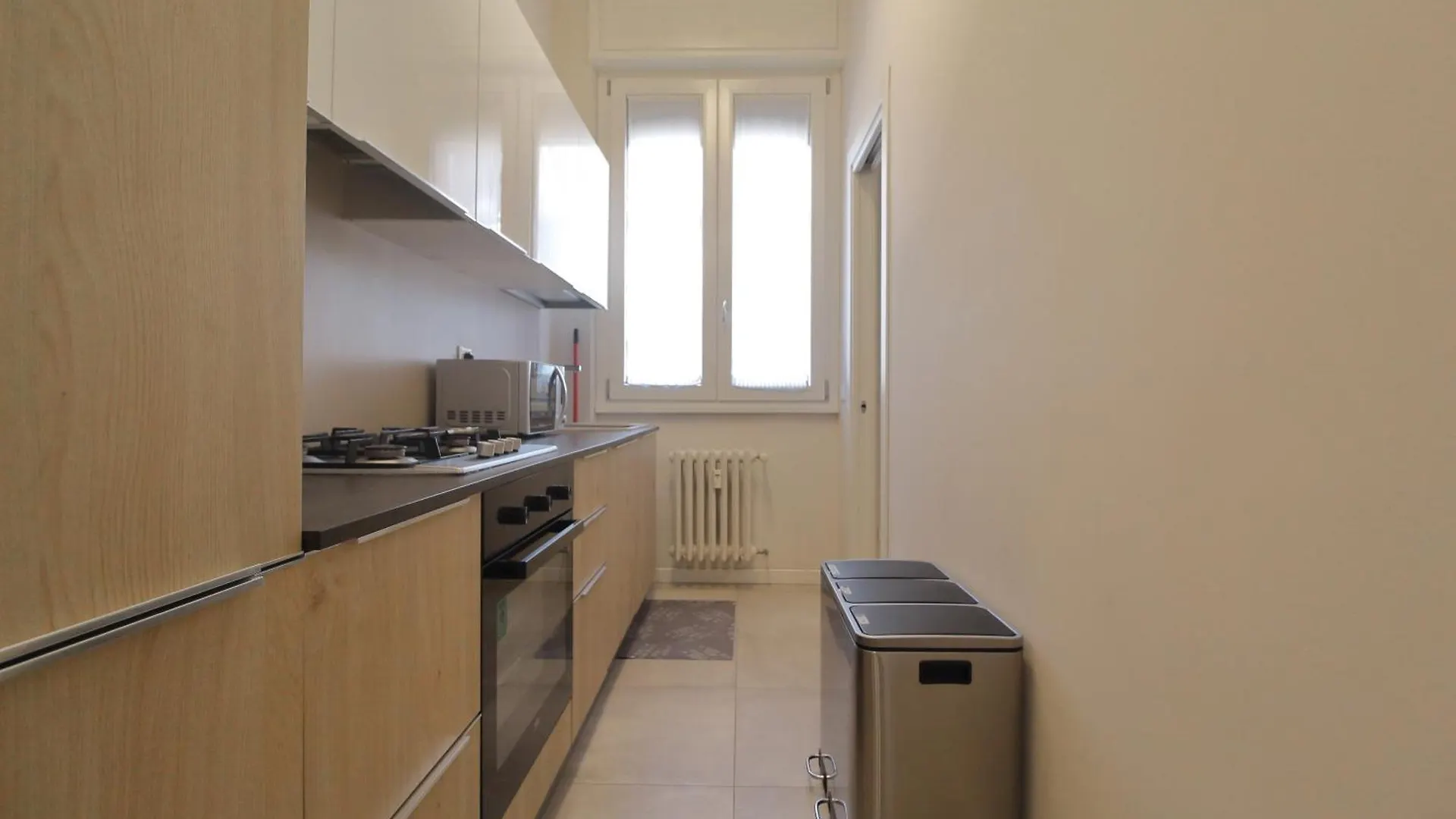 Your Home From Home - Milano Centrale 0*, Milan Italy