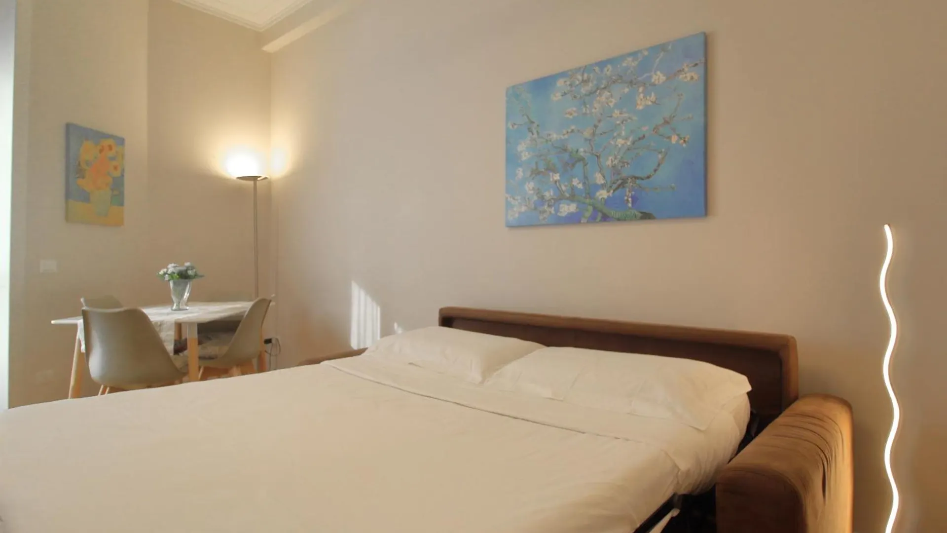 Your Home From Home - Milano Centrale Apartment Milan