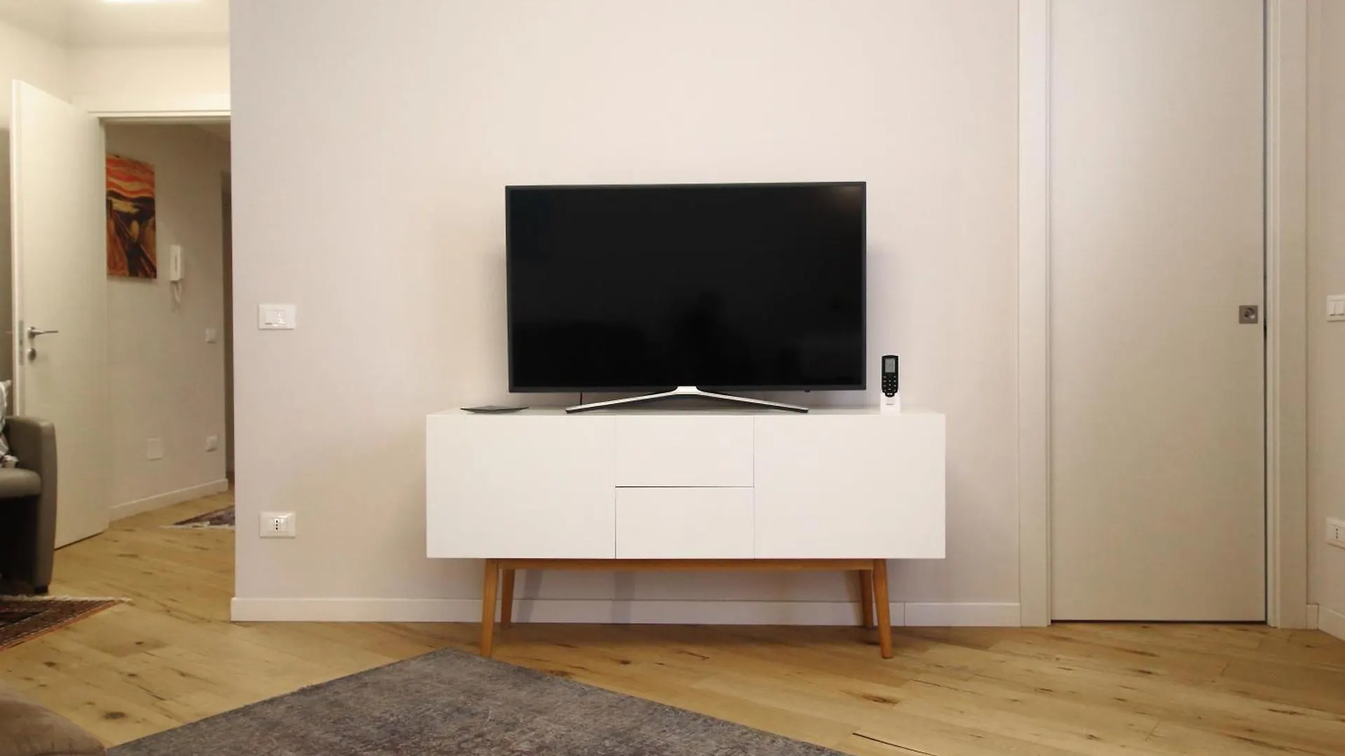 Apartment Your Home From Home - Milano Centrale