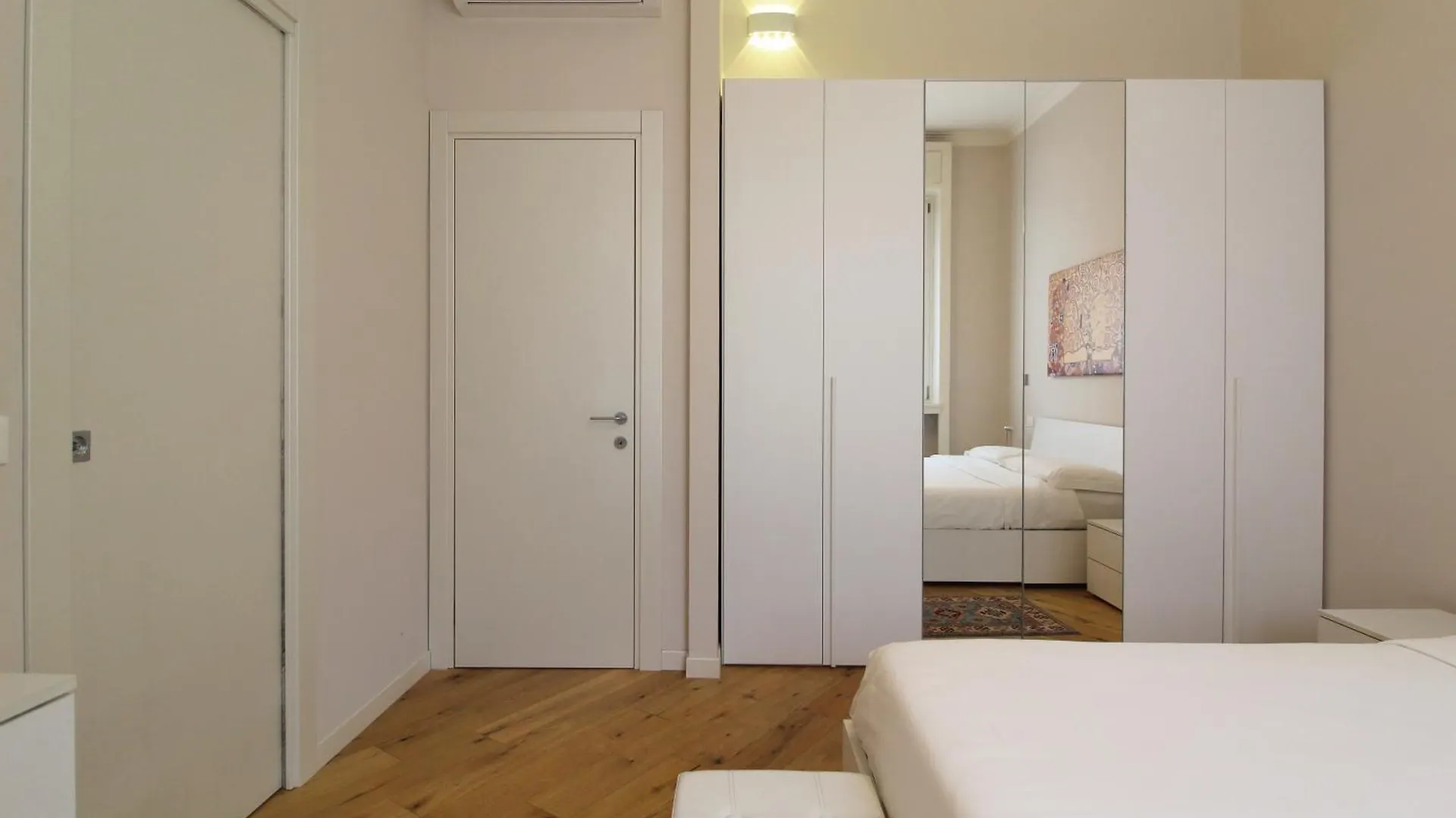 Apartment Your Home From Home - Milano Centrale Italy